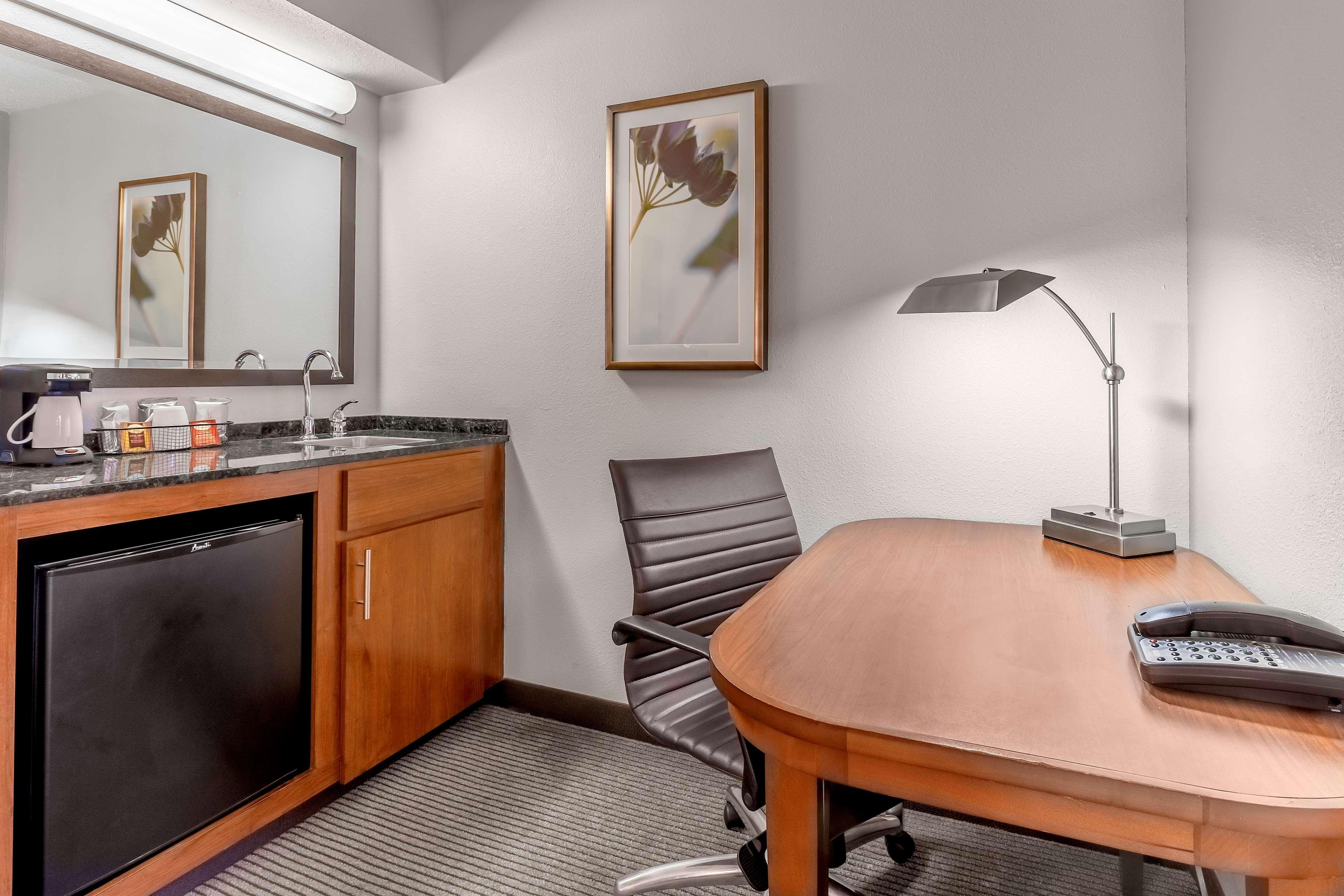 Hyatt Place Charlotte Airport Billy Graham Parkway Extérieur photo